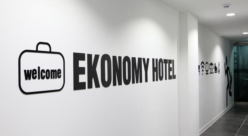 Ekonomy Hotel Myeongdong Premier