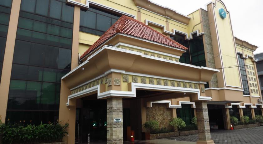Отель Grand Setiakawan Hotel