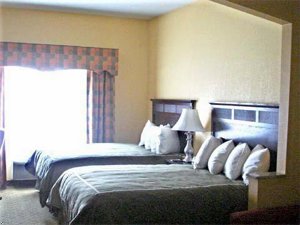 Отель Comfort Suites Roanoke Rapids