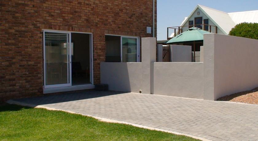 Апартаменты Shearwater Accommodation