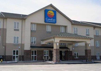 Отель Comfort Inn & Suites Harrisonville