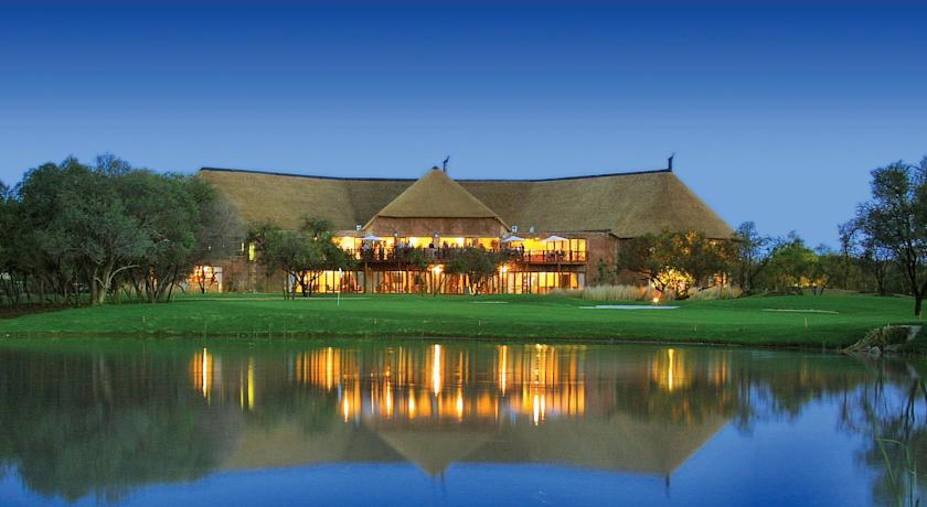 Отель Protea Zebula Lodge