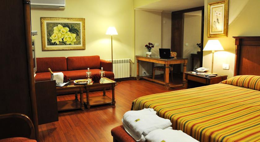 Отель Hotel Salto Grande