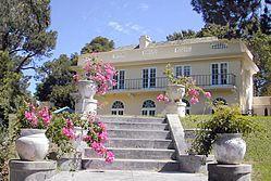 Отель Helderview Hotel and Suites