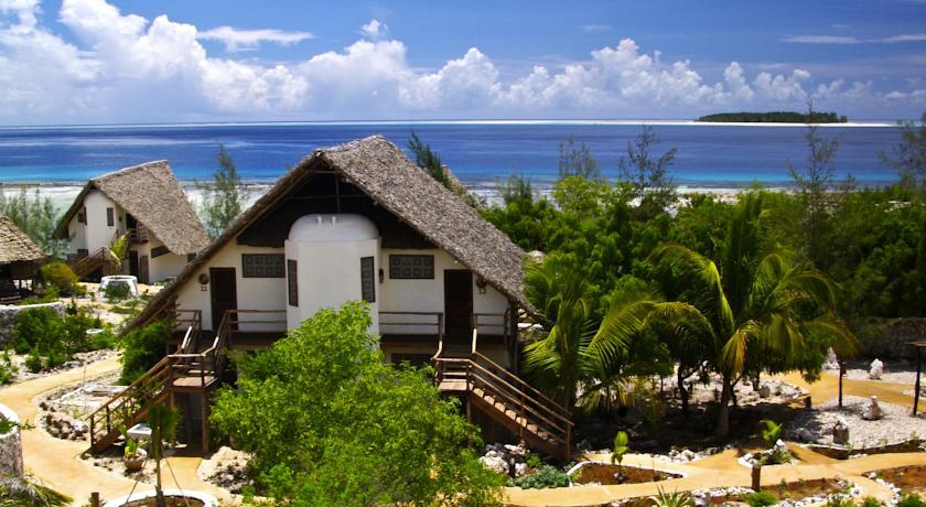 Отель Sunshine Marine Lodge