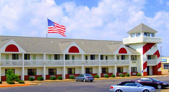 Отель AmericInn Winona