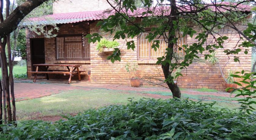 Мини-отель Meerkatplaats Guesthouse and B&B