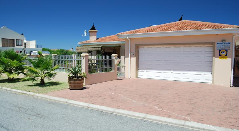 Мини-отель Betsy Bed & Breakfast