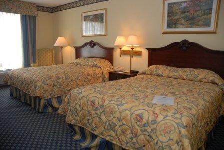 Отель Country Inn & Suites Tampa