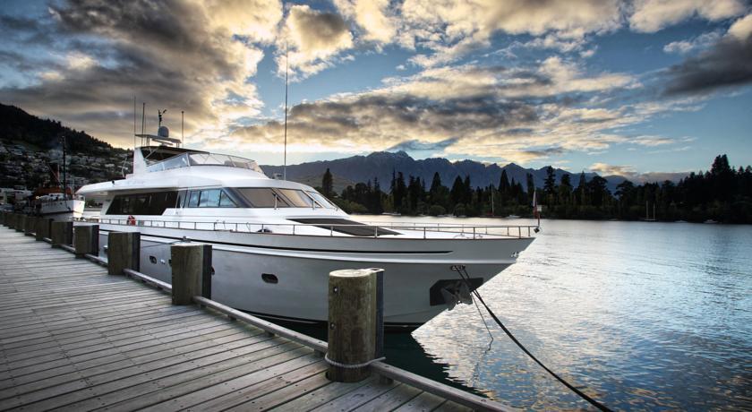 Pacific Jemm - Luxury Super Yacht - Queenstown