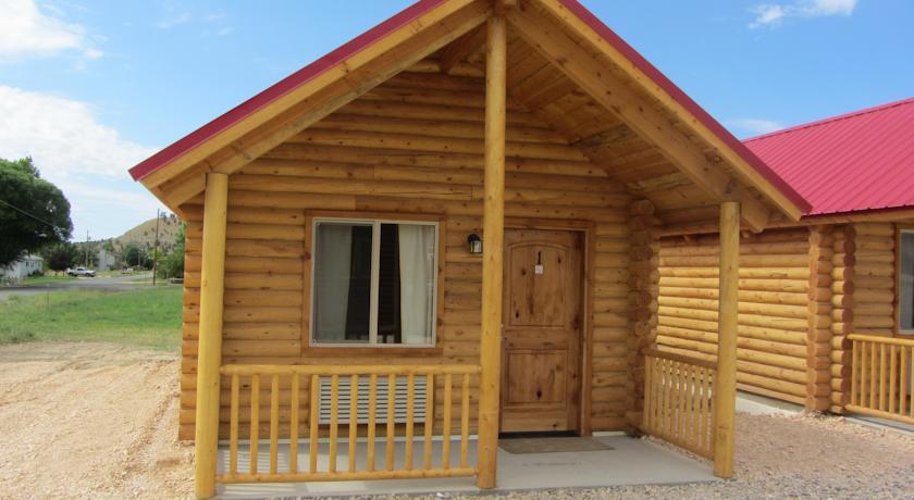 Отель Bryce Canyon Log Cabins