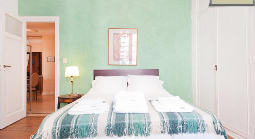 Gus Recoleta Guesthouse