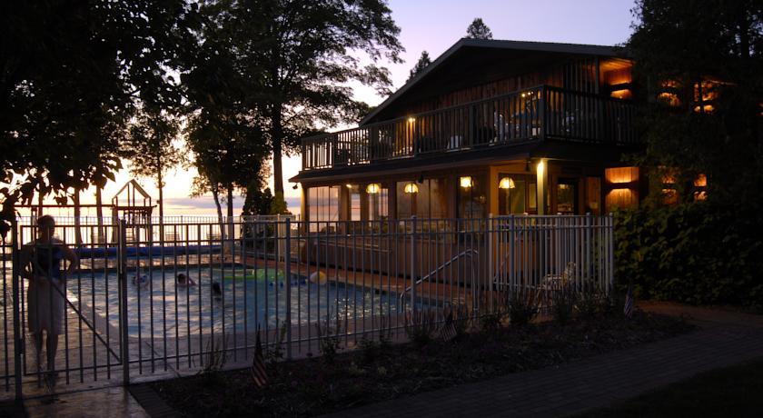 Отель The Shallows Resort