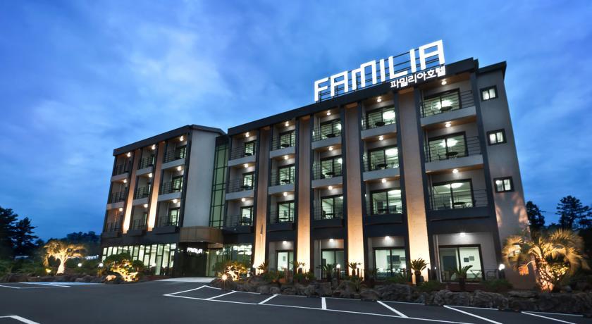 Familia Hotel