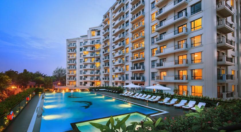 Elegant Suites Westlake
