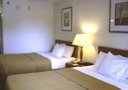 Отель Quality Inn New Cumberland