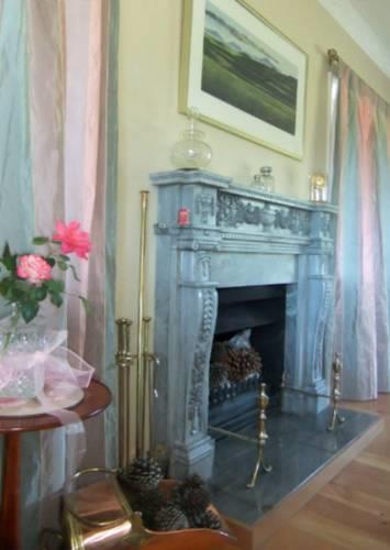Мини-отель Annerleigh Luxury Bed and Breakfast
