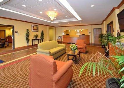Отель Comfort Inn & Suites Sikeston