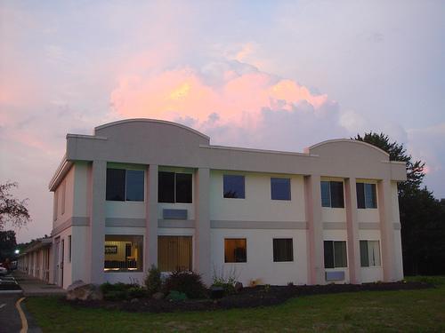 Отель Rodeway Inn & Suites New Paltz