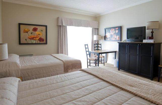 Отель Auberge Château Bromont