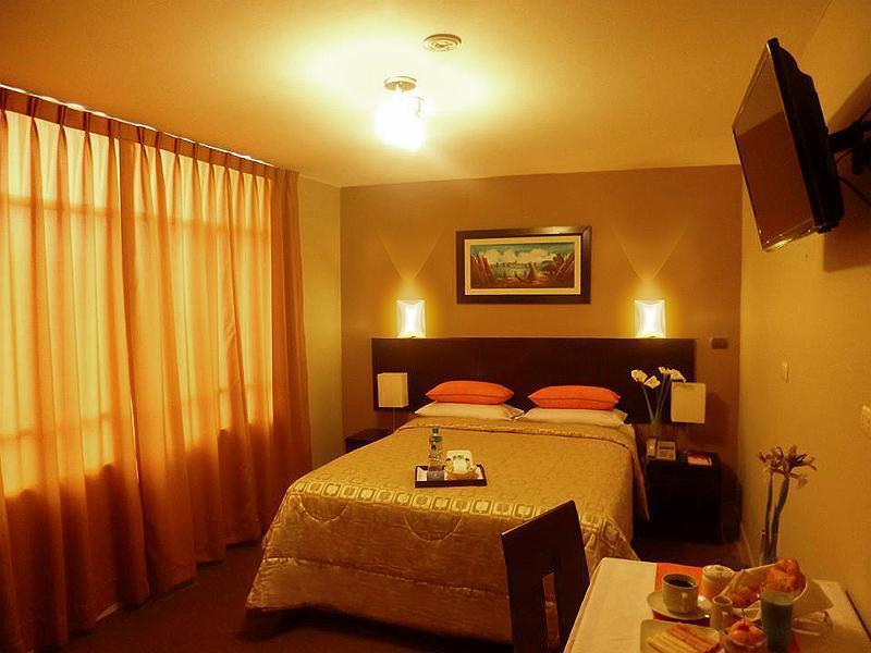 Acuario Hotel & Suite