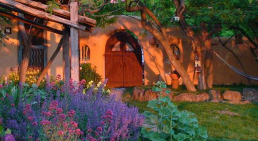 Мини-отель Old Taos Guesthouse B&B