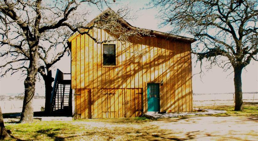 Отель Moonrise Retreat Cabin