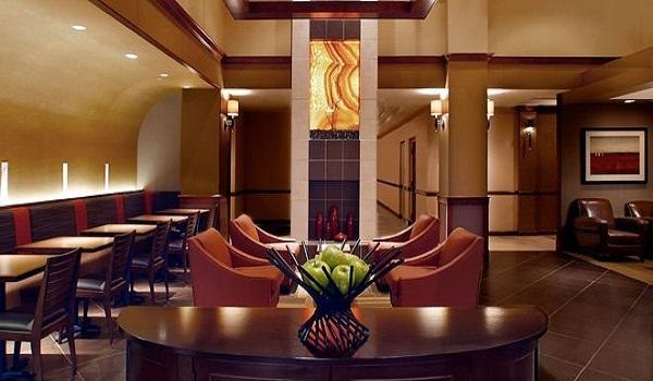 Отель Hyatt Place Tampa Busch Gardens