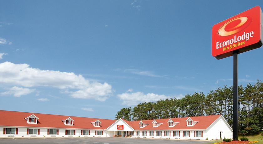 Отель Econo Lodge Inn & Suites Eau Claire
