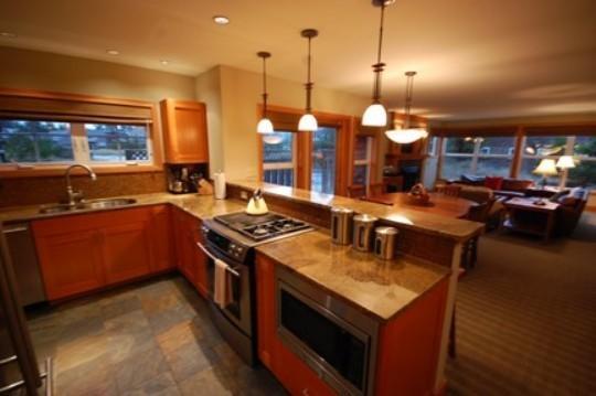 Апартаменты Shorepine Vacation Rentals