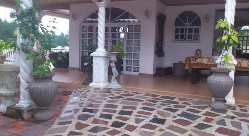 Вилла Mountain View Villas