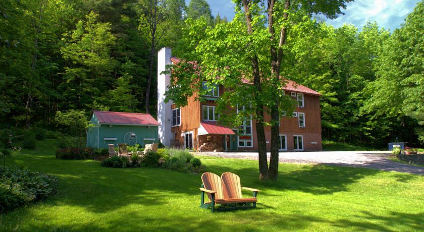 Отель Weathertop Mountain Inn