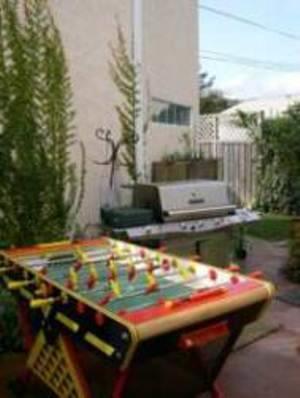 Апартаменты Bucks Beach Bungalow