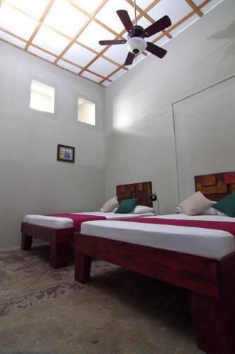 Отель Hotel Liberia
