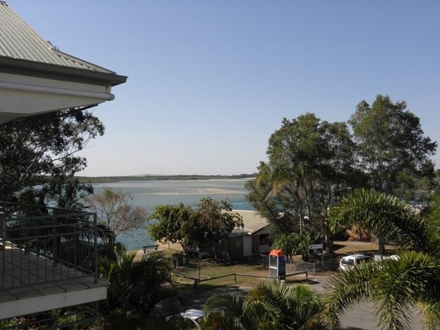 Апартаменты River Haven Apartments