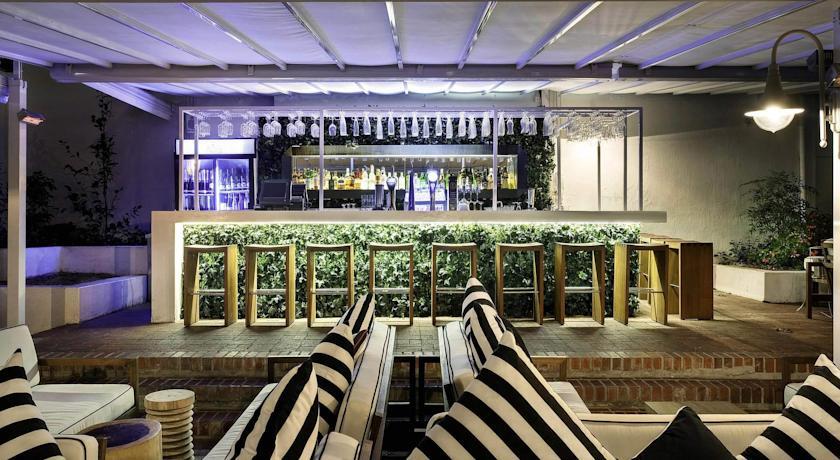 Отель Alphen Boutique Hotel