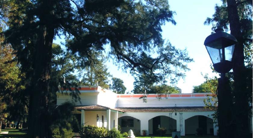 Отель Estancia La San Antonio