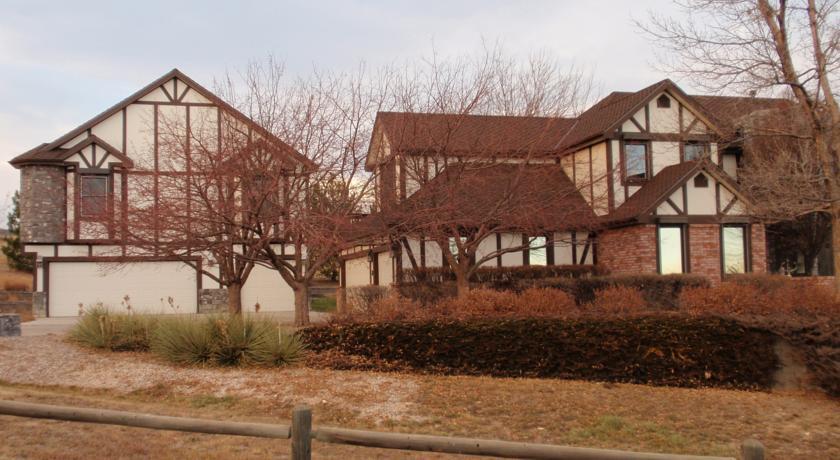 Апартаменты Carriage House Apartment in Fort Collins