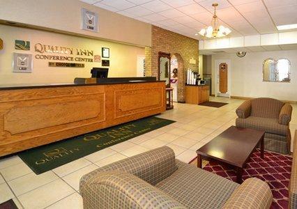 Отель Quality Inn & Conference Center Franklin