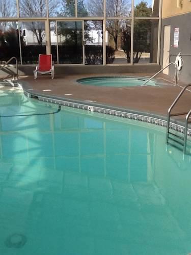 Отель Baymont Inn & Suites Springfield