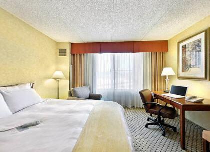 Отель Radisson Hotel Santa Maria