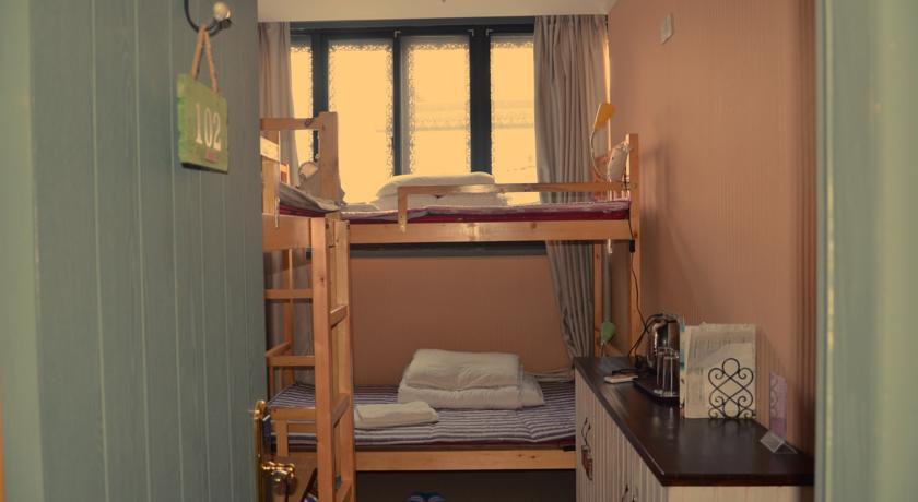 Хостел Snail Youth Hostel