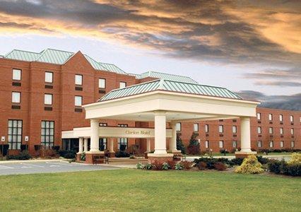Отель Clarion Hotel & Conference Center Shepherdstown