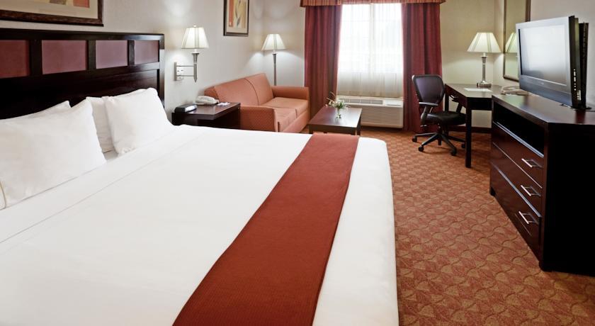 Отель Holiday Inn Express PALESTINE