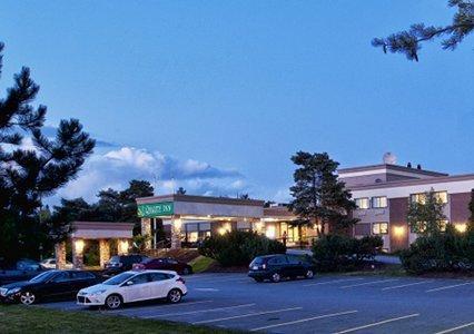 Отель Quality Inn Halifax Airport
