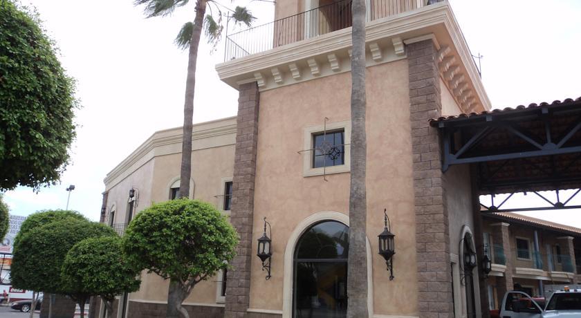 Отель Hotel Navojoa Plaza
