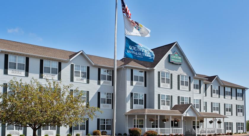 Отель Country Inn & Suites Moline Airport