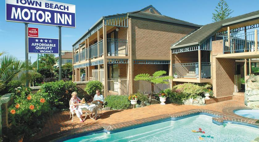 Отель Town Beach Motor Inn Port Macquarie
