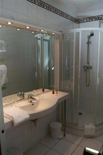 Отель Hôtel Central