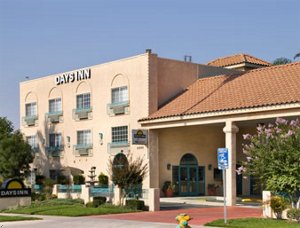 Отель Days Inn - Riverside Tyler Mall